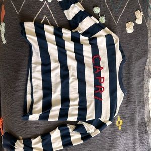 Brandy Melville Capri shirt